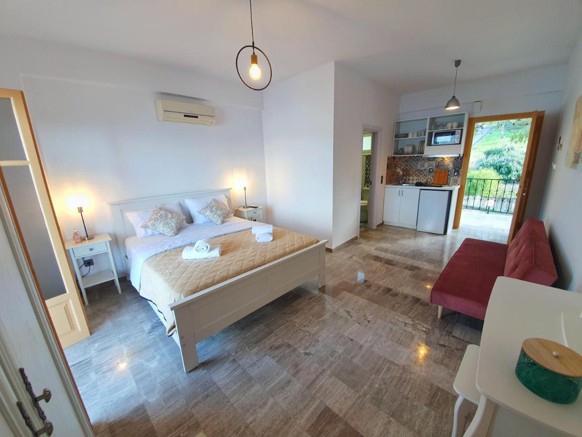 Paleros View Inn Εξωτερικό φωτογραφία