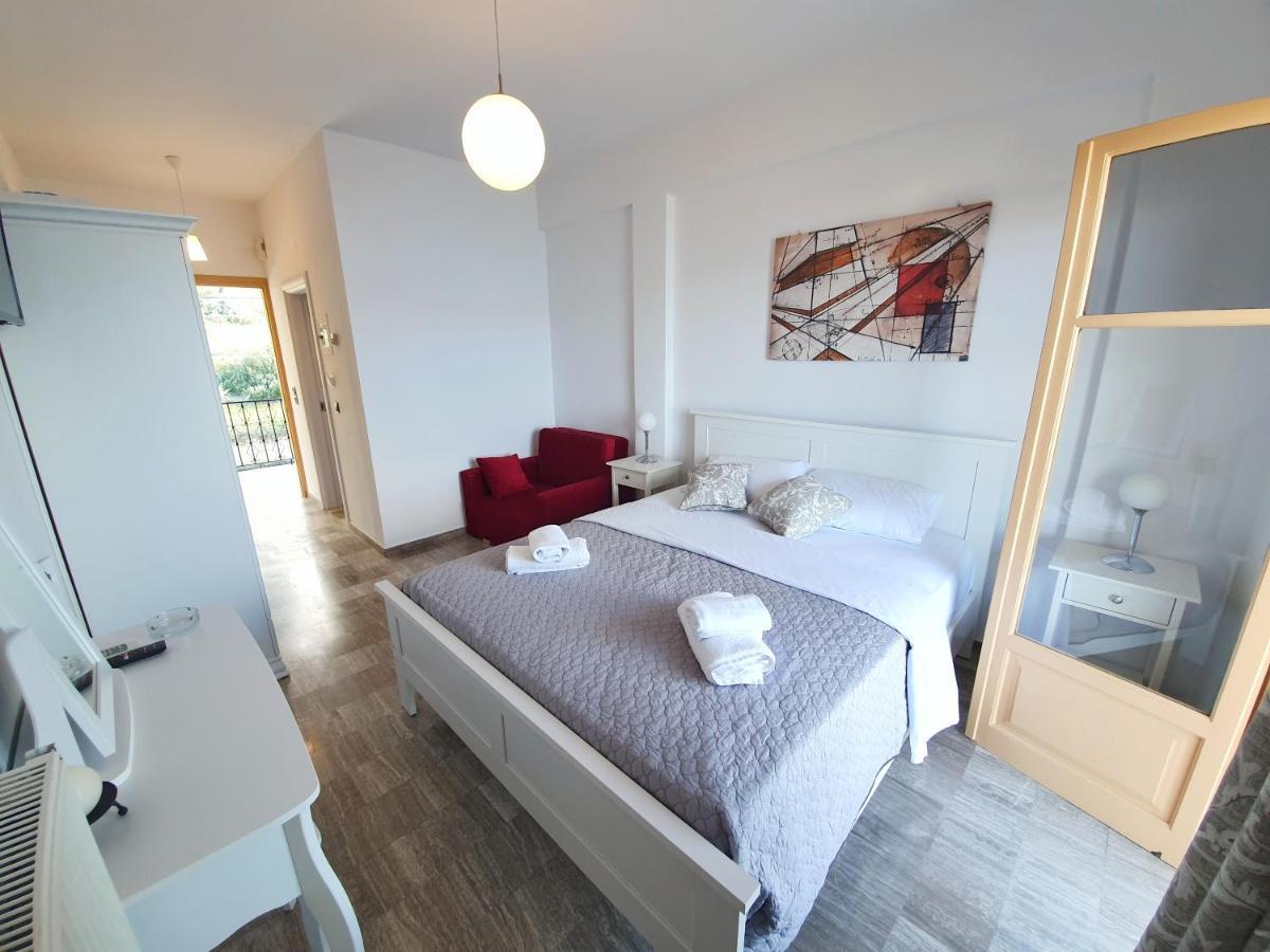 Paleros View Inn Εξωτερικό φωτογραφία